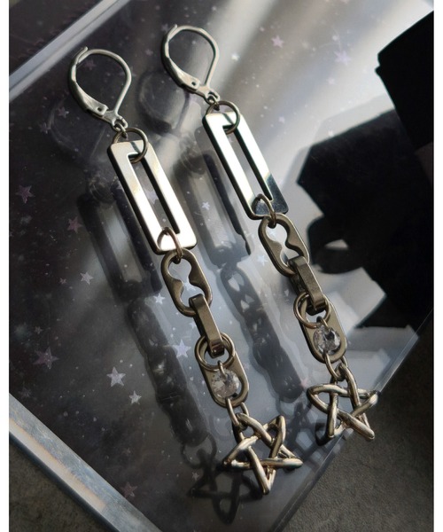 tone(トーン)の「【Mian.invitation】軌道を描くシルバーラインと星モチーフフレンチフックピアス ジルコニア|静かな軌道(MA)(ピアス(両耳用)・レディース・シルバー・FREE)」の1枚目の写真