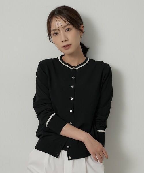 UNTITLED(アンタイトル)の「【アンサンブル可能/秋羽織り】コンパクトニットカーディガン(カーディガン/ボレロ・レディース・ライトパープル/ベージュ系4/ブラック系4/ブラウン系その他/アイボリー系4・00/02/04/44/48)」の20枚目の写真