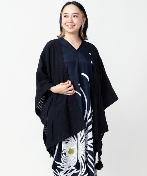 倭物やカヤ(ワモノヤカヤ)の「【倭物やカヤ】透かし風羽織(カーディガン/ボレロ・レディース・スミクロ/ブルー/イエロー/ホワイト・FREE)」の3枚目の写真