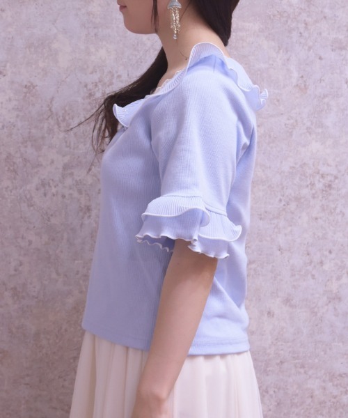 axes femme（アクシーズファム）の「プリーツフリルバイカラープルオーバー（Tシャツ/カットソー・レディース・ホワイト/ブラック/サックスブルー・FREE）」の5枚目の写真