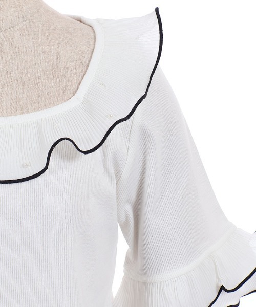 axes femme（アクシーズファム）の「プリーツフリルバイカラープルオーバー（Tシャツ/カットソー・レディース・ホワイト/ブラック/サックスブルー・FREE）」の21枚目の写真
