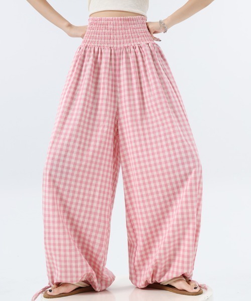 AMAJI(アマジ)の「シャーリング ウエストゴム バルーンパンツ(その他パンツ・レディース・ブラック/ライトピンク・SMALL/MEDIUM/LARGE/X-LARGE)」の5枚目の写真