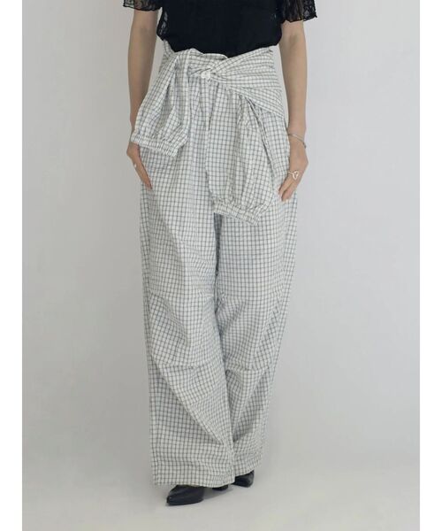 :ETHROF(イーサオブ)の「2WAY WAIST-WRAP SOCCER CHECK PANTS(その他パンツ・レディース・グレー/アイボリー・MEDIUM)」の1枚目の写真