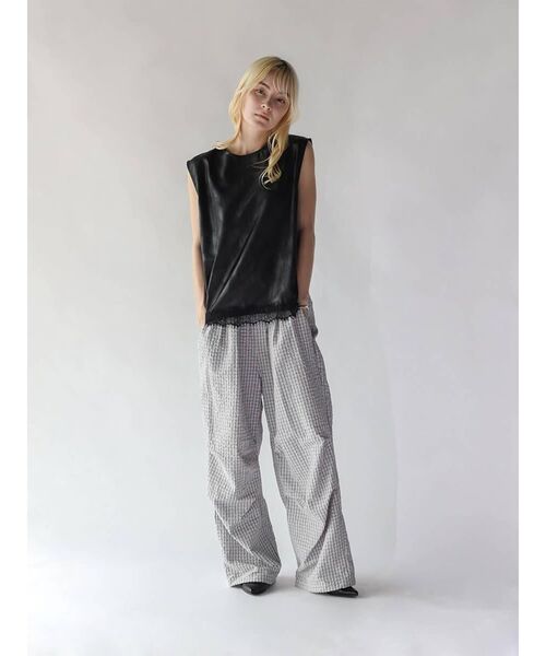 :ETHROF(イーサオブ)の「2WAY WAIST-WRAP SOCCER CHECK PANTS(その他パンツ・レディース・グレー/アイボリー・MEDIUM)」の21枚目の写真