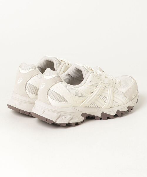ASICS（アシックス）の「GEL-SONOMA TR62 / ゲルソノマ ティーアール62（スニーカー・メンズ・ホワイト系その他・26.5/25/26/25.5/23/23.5/27.5/22.5/24.5/27/24/28）」の9枚目の写真