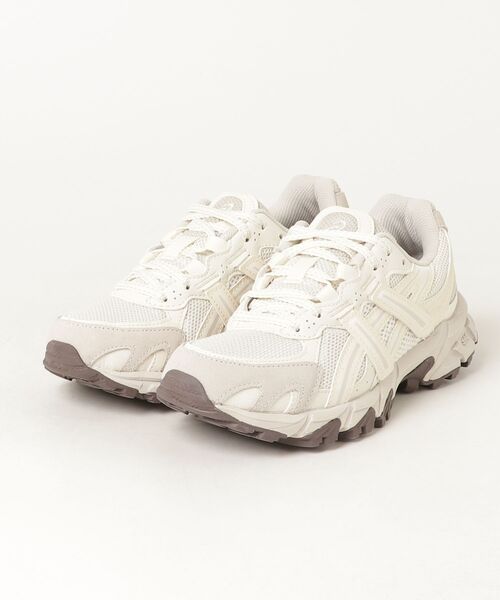 ASICS（アシックス）の「GEL-SONOMA TR62 / ゲルソノマ ティーアール62（スニーカー・メンズ・ホワイト系その他・26.5/25/26/25.5/23/23.5/27.5/22.5/24.5/27/24/28）」の11枚目の写真