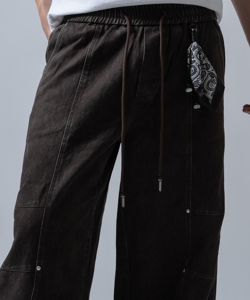 Crownor（クラウノアー）の「バンダナストラップ付き バギー ワイド ジーンズ（デニムパンツ・メンズ・グレー/ブラウン/ブラック・MEDIUM）」の19枚目の写真