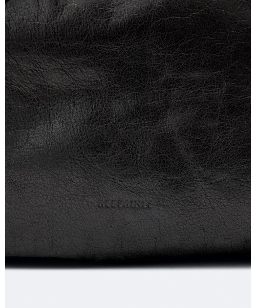 ALLSAINTS（オールセインツ）の「LUTECE LEATHER DUFFLE BAG | LUTECE レザー ダッフル バッグ（ショルダーバッグ・レディース・ブラック・ONE SIZE）」の4枚目の写真