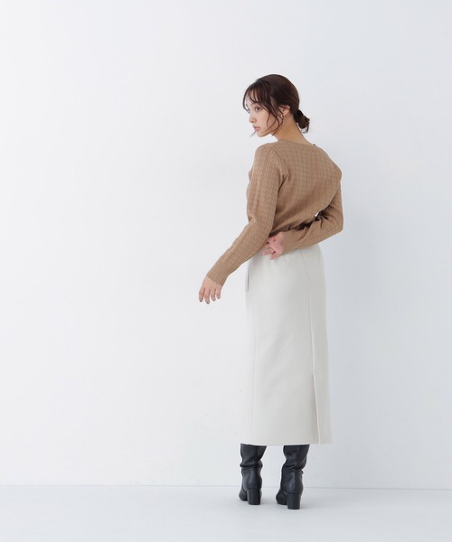 NATURAL BEAUTY BASIC(ナチュラルビューティーベーシック)の「圧縮ジャージーシリーズ ナロースカート(スカート・レディース・ブラウン/チャコールグレー/オフホワイト・LARGE/SMALL/MEDIUM)」の16枚目の写真