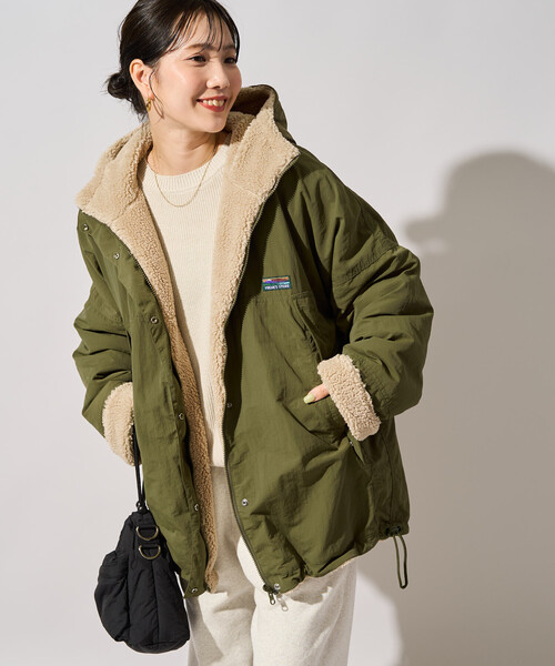 FREAK'S STORE（フリークスストア）の「限定展開　FREAK'S STORE OUTDOORS ボア リバーシブル フーディー（その他アウター・レディース・ネイビー/ベージュ/ブラック/オリーブ/チャコール・ﾌﾘ-）」の4枚目の写真