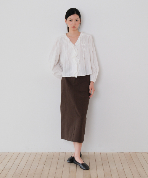 MOUI（モウイ）の「Washed cotton fatigue skirt (BROWN)（スカート・レディース・その他・SMALL/MEDIUM）」の4枚目の写真