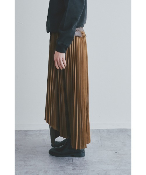Muel Chic（ミュエルシック）の「Arc eco leather skirt アークエコレザースカート（スカート・レディース・ブラウン/ダークカーキ/ブラック・MEDIUM/SMALL）」の20枚目の写真