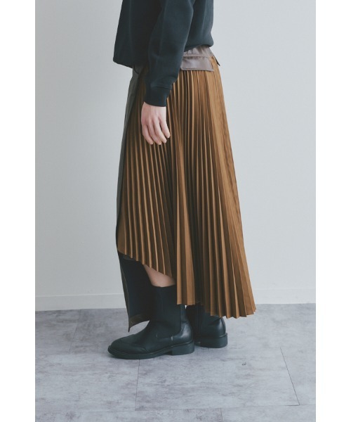 Muel Chic（ミュエルシック）の「Arc eco leather skirt アークエコレザースカート（スカート・レディース・ブラウン/ダークカーキ/ブラック・MEDIUM/SMALL）」の22枚目の写真