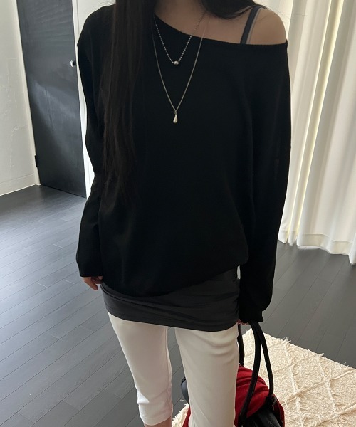 LOENNE(ロエヌ)の「Boat Neck Loose Tee / ボートネックルーズTシャツ(Tシャツ/カットソー・レディース・Mustard/ブラウン/グレー/ホワイト/ブラック・FREE)」の2枚目の写真