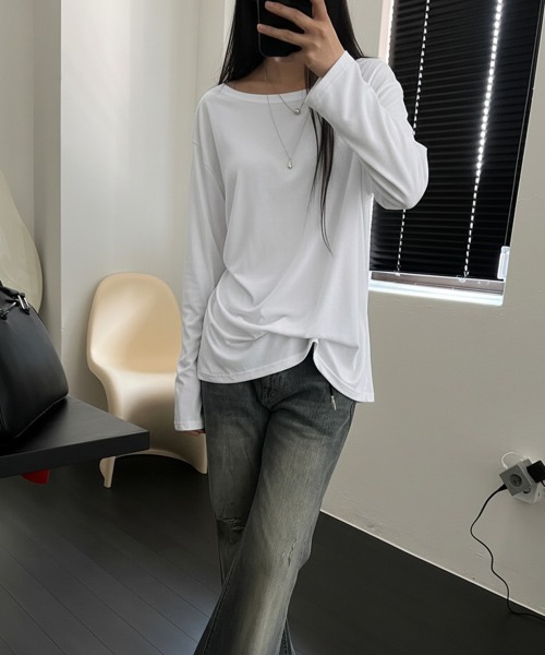 LOENNE(ロエヌ)の「Boat Neck Loose Tee / ボートネックルーズTシャツ(Tシャツ/カットソー・レディース・Mustard/ブラウン/グレー/ホワイト/ブラック・FREE)」の7枚目の写真