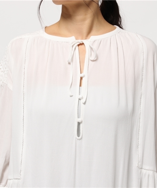 NATURAL BEAUTY BASIC(ナチュラルビューティーベーシック)の「ジョーゼットチュニックブラウス(シャツ/ブラウス・レディース・ホワイト系その他・MEDIUM/SMALL)」の5枚目の写真