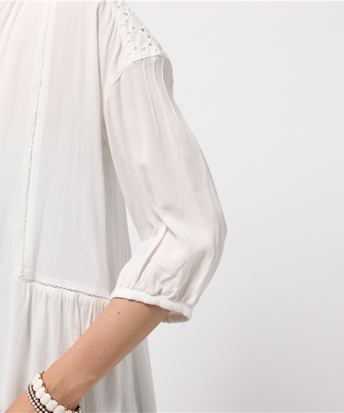 NATURAL BEAUTY BASIC(ナチュラルビューティーベーシック)の「ジョーゼットチュニックブラウス(シャツ/ブラウス・レディース・ホワイト系その他・MEDIUM/SMALL)」の6枚目の写真