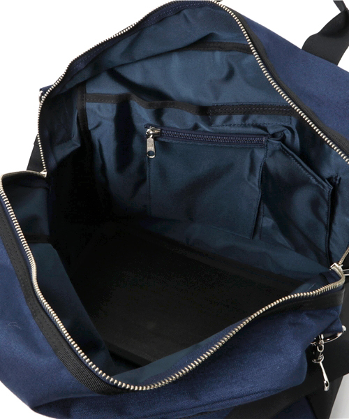 HEAD PORTER(ヘッドポーター)の「SAVILLE/WEEKEND BAG(ショルダーバッグ・メンズ・ネイビー/グレー・ONE SIZE)」の11枚目の写真