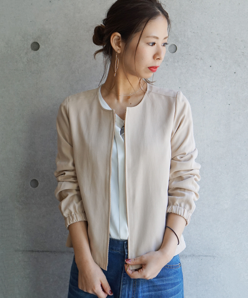 laboratory work(ラボラトリーワーク)の「テンセルツイルブルゾン(ブルゾン・レディース・ベージュ/サックスブルー/カーキ・MEDIUM)」の1枚目の写真