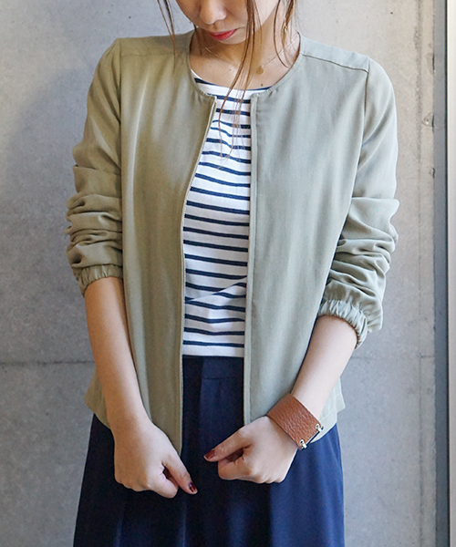 laboratory work(ラボラトリーワーク)の「テンセルツイルブルゾン(ブルゾン・レディース・ベージュ/サックスブルー/カーキ・MEDIUM)」の18枚目の写真