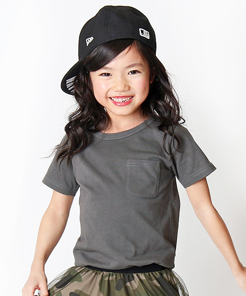 devirock（デビロック）の「パックT★クルーネック無地半袖Tシャツ（Tシャツ/カットソー・キッズ・グリーン系その他/ホワイト/ブラック/カーキ/ピンク系その他/チャコール/ネイビー/杢グレー/ブルー/イエロー系その他/レッド系その他2/レッド系その他・110cm/140cm/100cm/130cm/120cm/160cm/150cm）」の5枚目の写真