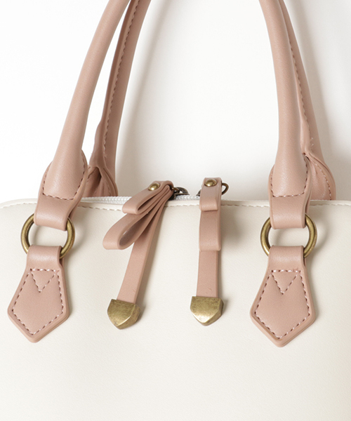 axes femme（アクシーズファム）の「ポーチ付スカラップ