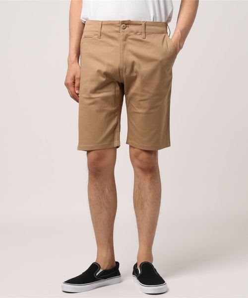 おしゃれスタ(オシャレスタ)の「ストレッチチノショートパンツ(IR) オーバーサイズ メンズ レディース(チノパンツ・メンズ・オフホワイト/ブラック/ベージュ/オリーブ/ブルー/ネイビー・L/M/S/XL)」の4枚目の写真