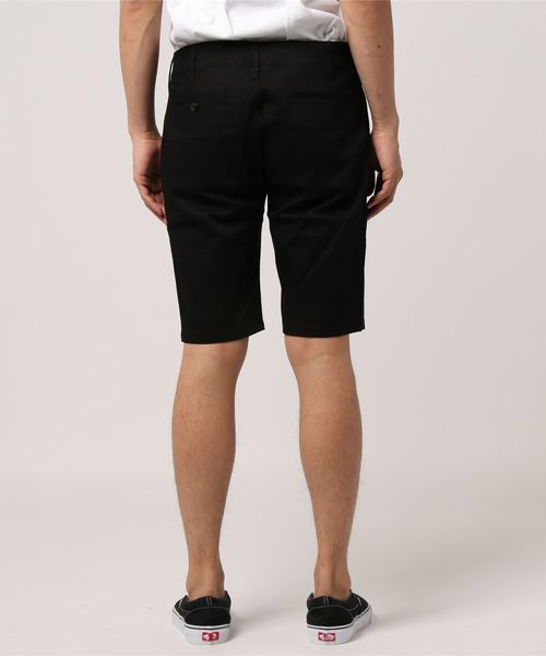 おしゃれスタ(オシャレスタ)の「ストレッチチノショートパンツ(IR) オーバーサイズ メンズ レディース(チノパンツ・メンズ・オフホワイト/ブラック/ベージュ/オリーブ/ブルー/ネイビー・L/M/S/XL)」の8枚目の写真