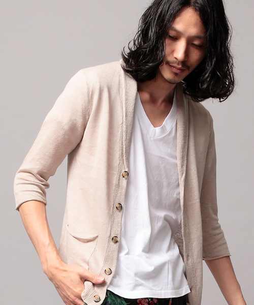 BEAUTY&YOUTH UNITED ARROWS（ビューティーアンドユースユナイテッドアローズ）の「by ∴ リネン ショールカーディガン 7SL（カーディガン/ボレロ・メンズ・ブラック/ナチュラル/ロイヤルブルー/レッド・SMALL/MEDIUM/LARGE/X-LARGE）」の3枚目の写真