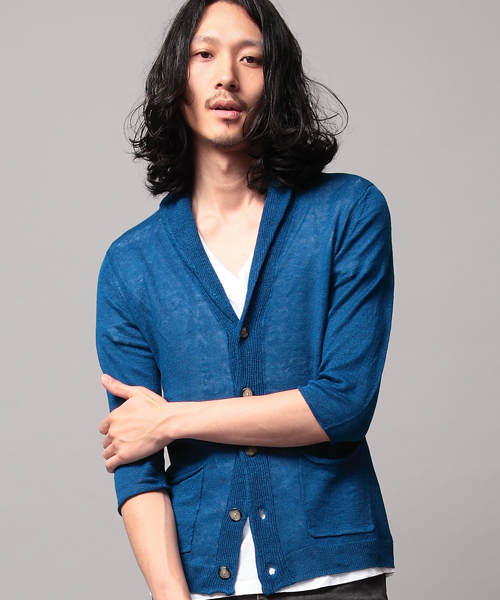 BEAUTY&YOUTH UNITED ARROWS（ビューティーアンドユースユナイテッドアローズ）の「by ∴ リネン ショールカーディガン 7SL（カーディガン/ボレロ・メンズ・ブラック/ナチュラル/ロイヤルブルー/レッド・SMALL/MEDIUM/LARGE/X-LARGE）」の4枚目の写真