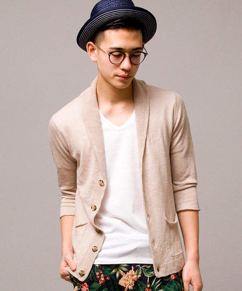 BEAUTY&YOUTH UNITED ARROWS（ビューティーアンドユースユナイテッドアローズ）の「by ∴ リネン ショールカーディガン 7SL（カーディガン/ボレロ・メンズ・ブラック/ナチュラル/ロイヤルブルー/レッド・SMALL/MEDIUM/LARGE/X-LARGE）」の6枚目の写真