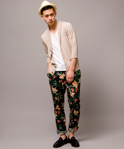 BEAUTY&YOUTH UNITED ARROWS（ビューティーアンドユースユナイテッドアローズ）の「by ∴ リネン ショールカーディガン 7SL（カーディガン/ボレロ・メンズ・ブラック/ナチュラル/ロイヤルブルー/レッド・SMALL/MEDIUM/LARGE/X-LARGE）」の10枚目の写真