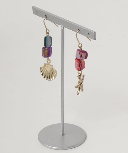 tone(トーン)の「【Lira jewelry】カラーシェルピアス(ピアス(両耳用)・レディース・シルバー系その他2/ゴールド系その他/ゴールド系その他2/ゴールド系その他3/ゴールド系その他4/シルバー系その他・FREE)」の5枚目の写真