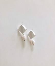 マットデザインピアス