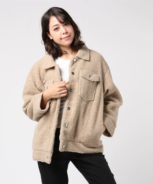GeeRA(ジーラ)の「Gジャン風ビッグシルエットボアコート(その他アウター・レディース・ブラック/ベージュ/オフホワイト・X-LARGE/MEDIUM/LARGE/SMALL)」の11枚目の写真
