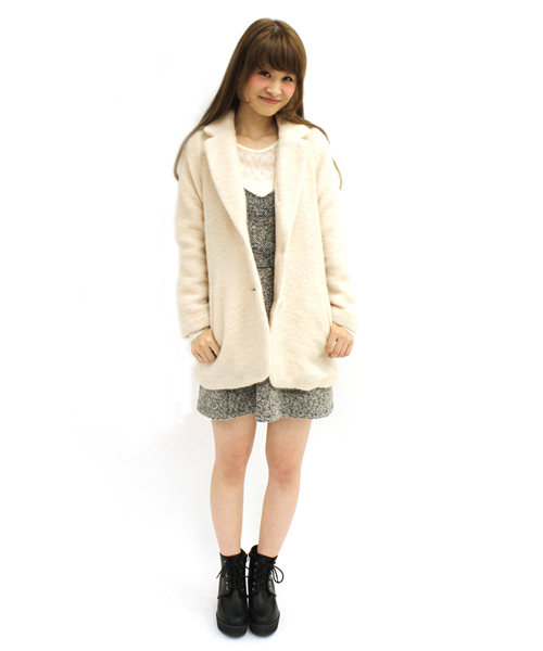 one after another NICE CLAUP（ワンアフターアナザーナイスクラップ）の「【ナイスクラップ】スライバーＫＴテーラーＪＫ（テーラードジャケット・レディース・オフホワイト/ブラック/ベージュ/ボルドー・MEDIUM/LARGE）」の13枚目の写真