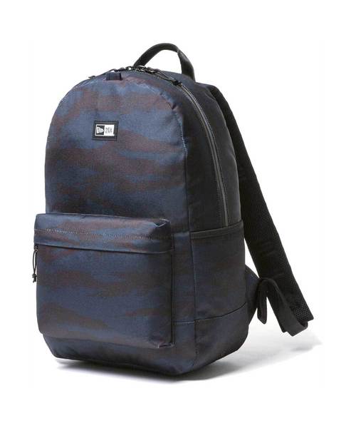NEW ERA（ニューエラ）の「ニューエラ リュック 27L ライトパック NEW ERA（バックパック/リュック・メンズ・ヘザーグレー/タイガーカモ/グレー系カモフラージュ/ブラック系その他/ブラック系その他2/ネイビー/レッド/ブルー/マルチ/ブラック×ブラック/グレー/ブラック系その他3/ブラック×ブルー/ダークグレー/その他/ブラック系その他4/ブラック系その他5/ブラック/ベージュ/ブラック系その他6・FREE）」の19枚目の写真