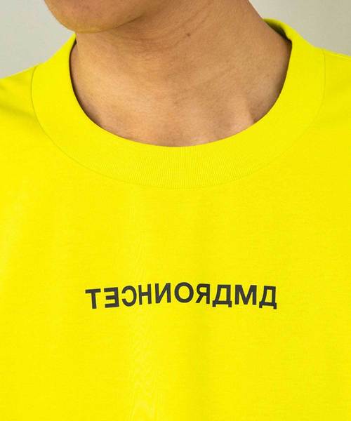 UNITED TOKYO(ユナイテッドトウキョウ)の「テクノラマリバースロゴオーバーサイズTee(Tシャツ/カットソー・メンズ・オフホワイト/イエロー・1/2/3)」の7枚目の写真