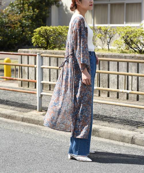 LHELBIE(レルビエ)の「バックケミカルレース×シースループリント七分袖ロングガウン(カーディガン/ボレロ・レディース・オレンジ/オフホワイト/ネイビー・M)」の22枚目の写真