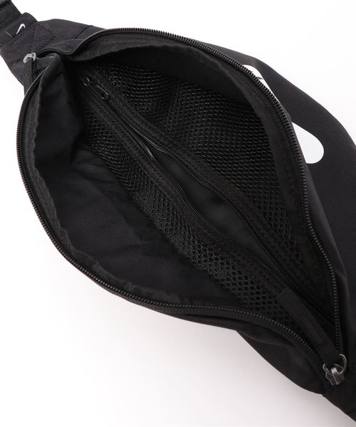 NIKE(ナイキ)の「【NIKE / ナイキ】HERITAGE HIP PACK(ショルダーバッグ・メンズ・ホワイト/ブラック/レッド・FREE)」の6枚目の写真