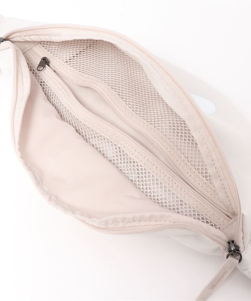 NIKE(ナイキ)の「【NIKE / ナイキ】HERITAGE HIP PACK(ショルダーバッグ・メンズ・ホワイト/ブラック/レッド・FREE)」の7枚目の写真