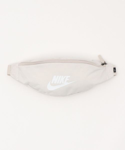 NIKE(ナイキ)の「【NIKE / ナイキ】HERITAGE HIP PACK(ショルダーバッグ・メンズ・ホワイト/ブラック/レッド・FREE)」の18枚目の写真