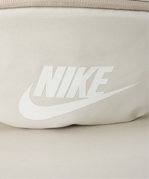 NIKE(ナイキ)の「【NIKE / ナイキ】HERITAGE HIP PACK(ショルダーバッグ・メンズ・ホワイト/ブラック/レッド・FREE)」の16枚目の写真