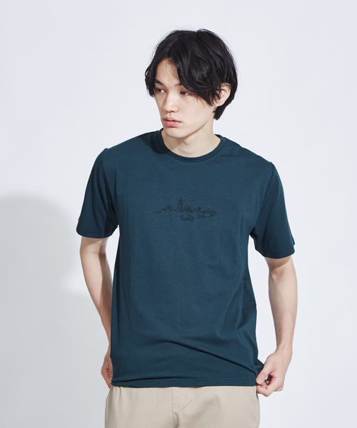 ABAHOUSE GRAY(アバハウスグレイ)の「【展開店舗限定】CityLine刺繍 半袖Tシャツ(Tシャツ/カットソー・メンズ・ダークグリーン/ホワイト/ブラック・46/48)」の1枚目の写真