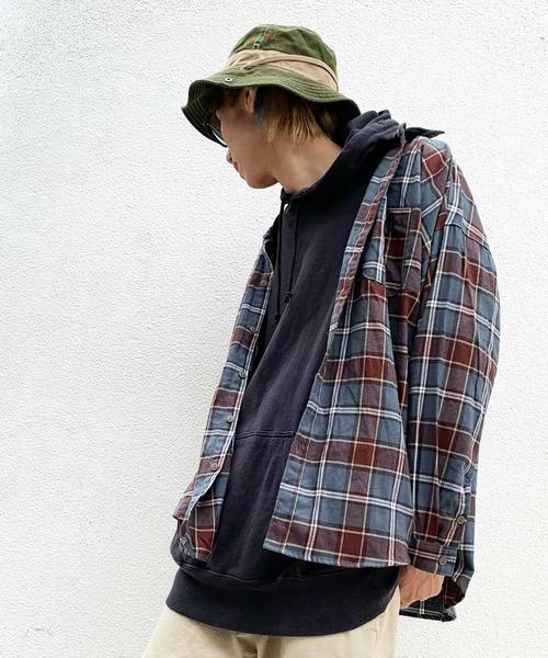 OLD BETTY'S（オールドベティーズ）の「Pigment Dye Sweat Parka(Sheriff Dept)/ヴィンテージ風 バック 刺繍 スウェット パーカー（パーカー・レディース・ブラック/ネイビー/オフホワイト・40/38）」の20枚目の写真