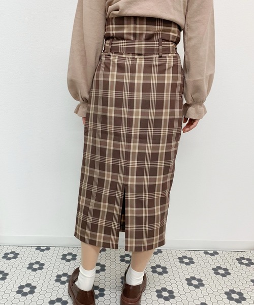 apres jour(アプレジュール)の「アソートチェックナロースカート【ZOZOTOWN限定アイテム】(スカート・レディース・ベージュ/その他/ブラウン系その他・フリー)」の6枚目の写真
