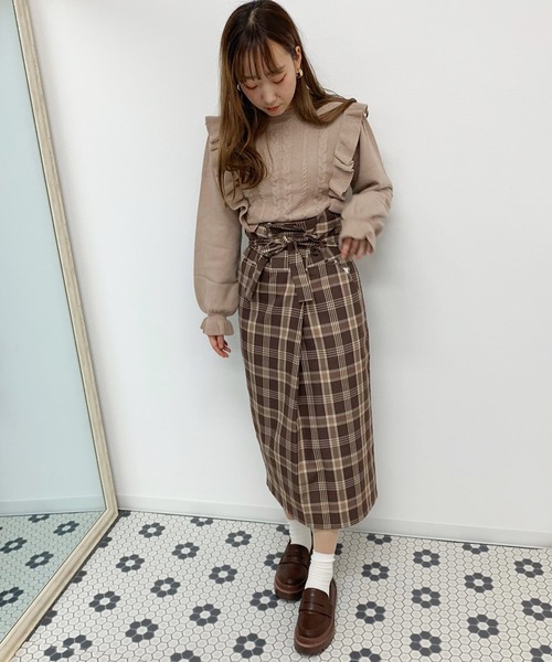 apres jour(アプレジュール)の「アソートチェックナロースカート【ZOZOTOWN限定アイテム】(スカート・レディース・ベージュ/その他/ブラウン系その他・フリー)」の7枚目の写真