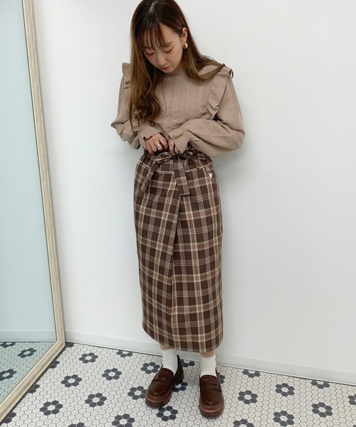 apres jour(アプレジュール)の「アソートチェックナロースカート【ZOZOTOWN限定アイテム】(スカート・レディース・ベージュ/その他/ブラウン系その他・フリー)」の8枚目の写真