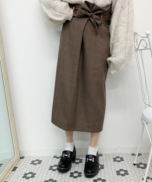 apres jour(アプレジュール)の「アソートチェックナロースカート【ZOZOTOWN限定アイテム】(スカート・レディース・ベージュ/その他/ブラウン系その他・フリー)」の9枚目の写真