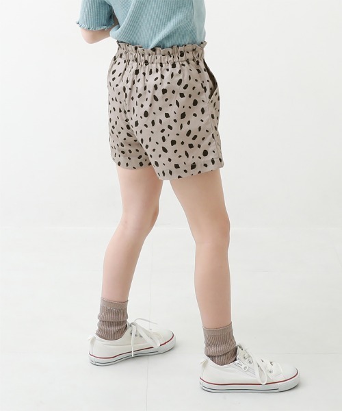 devirock(デビロック)の「総柄ショートパンツ(その他パンツ・キッズ・コバルトブルー/ドット/チェック/ピンク系その他/ブルー系その他/ブラック系その他/ベージュ/ネイビー/ダークベージュ/ラベンダー/グレー系その他/ブラック・110cm/100cm/130cm/95cm/140cm/150cm/90cm/120cm/160cm/80cm)」の1枚目の写真